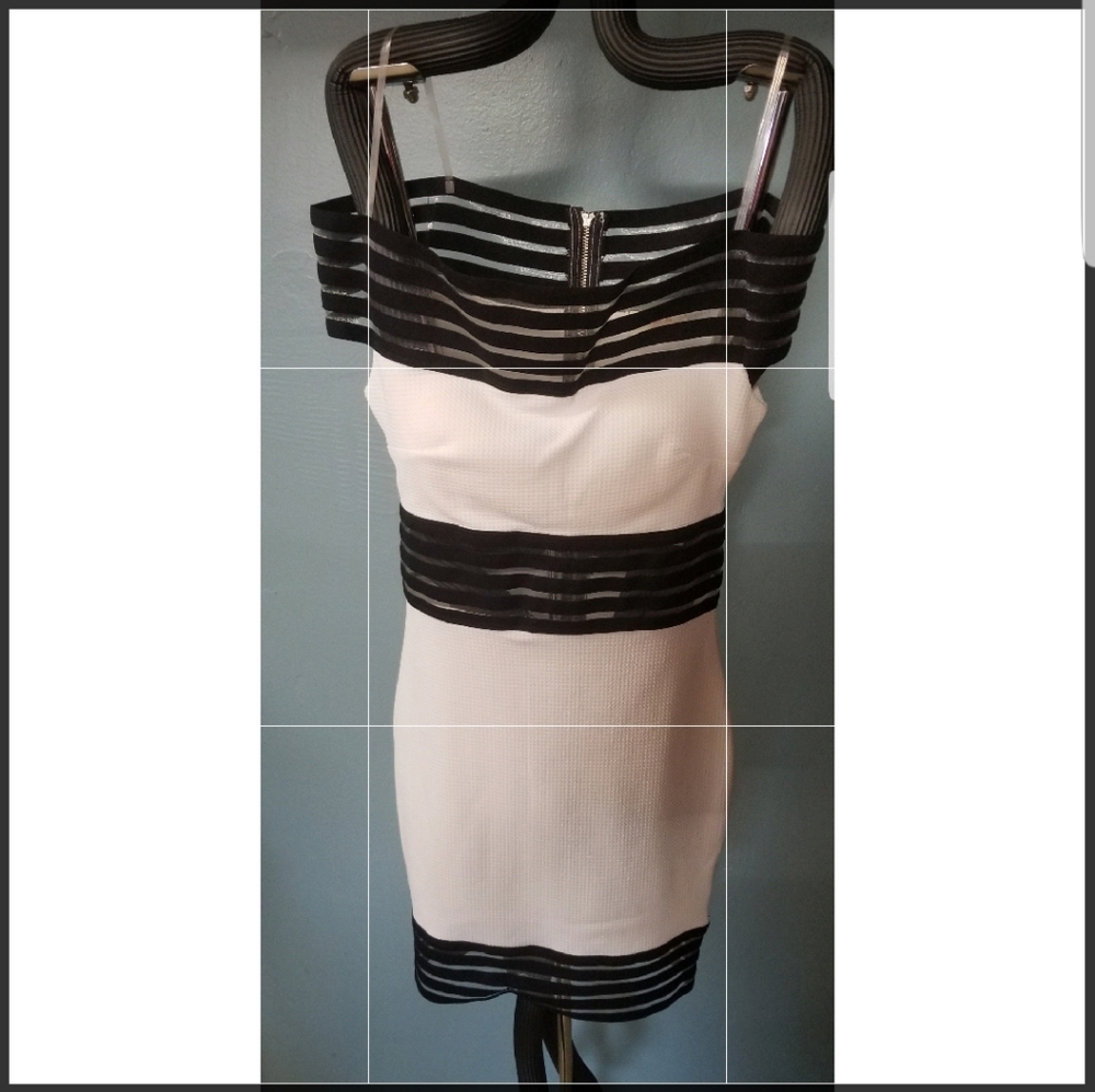 WHITE & BLACK STRAPLESS SPRING DRESS